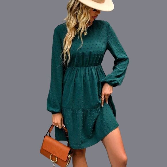 NWOT Women's Emrald Green Layered Clip Dot Ruffle Midi Dress👗 - Picture 1 of 14